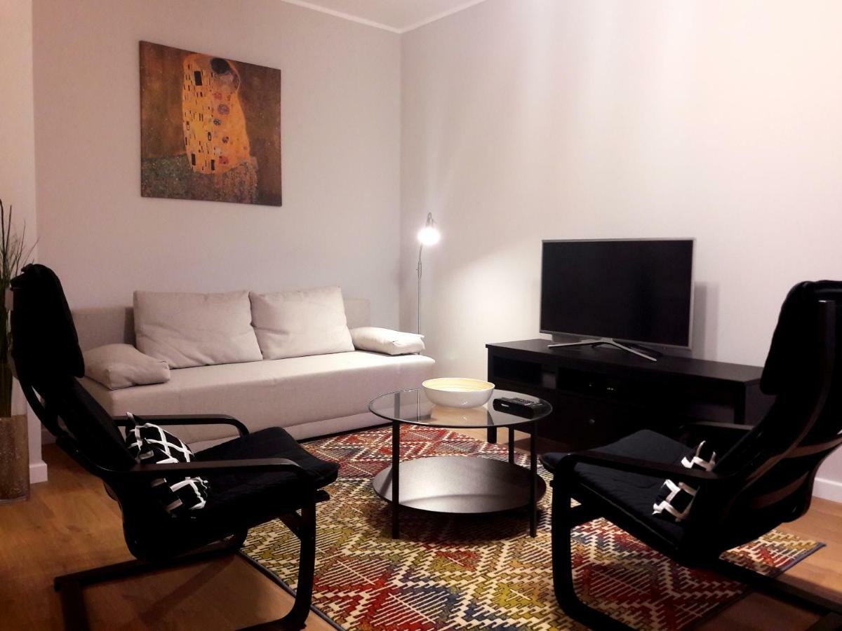 Modern & Quiet In Royal Wilanow With Netflix Apartment Warsaw Exterior photo